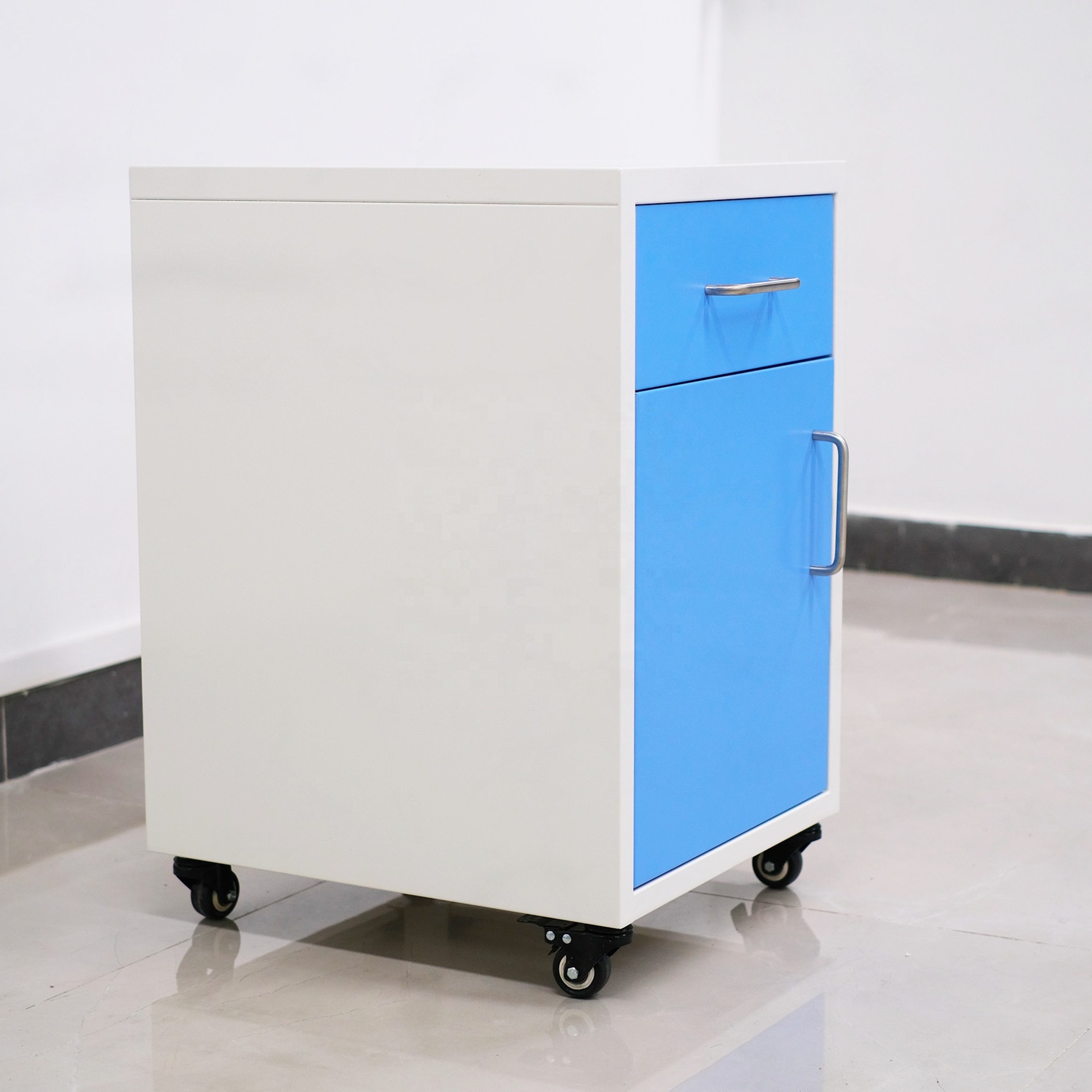 Custom Laboratory Cabinets Met - Medical Lab Furniture 评论和价格